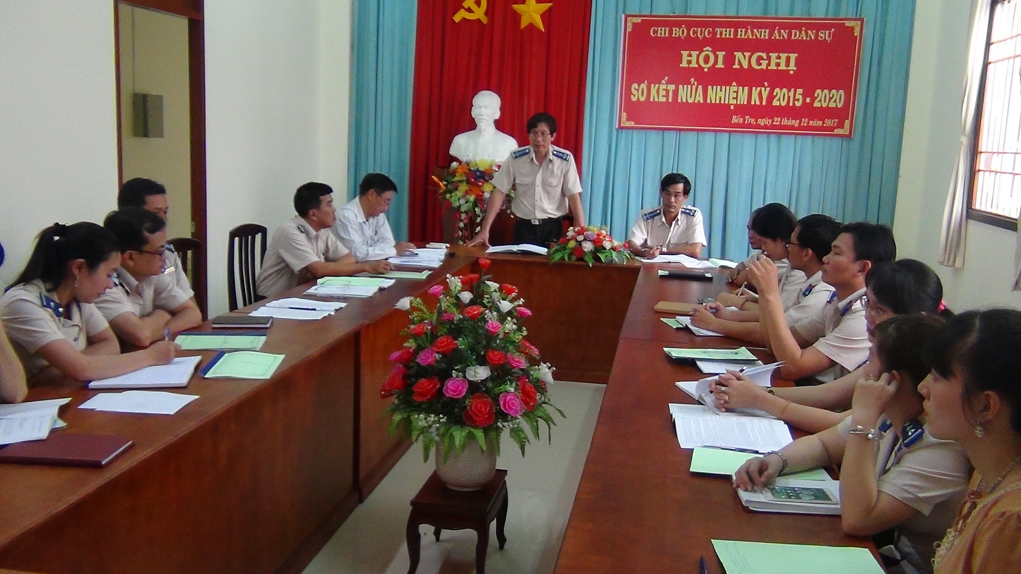 Chi bộ Cục Thi hành án dân sự   tổ chức Hội nghị sơ kết giữa nhiệm kỳ 2015-2020