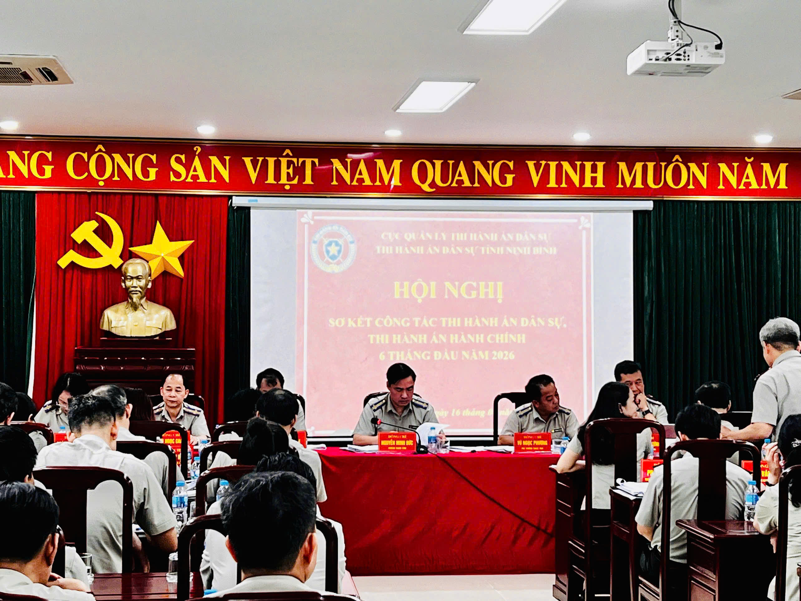 THI HÀNH ÁN DÂN SỰ TỈNH NINH BÌNH TỔ CHỨC HỘI NGHỊ  SƠ KẾT CÔNG TÁC 6 THÁNG ĐẦU NĂM 2026