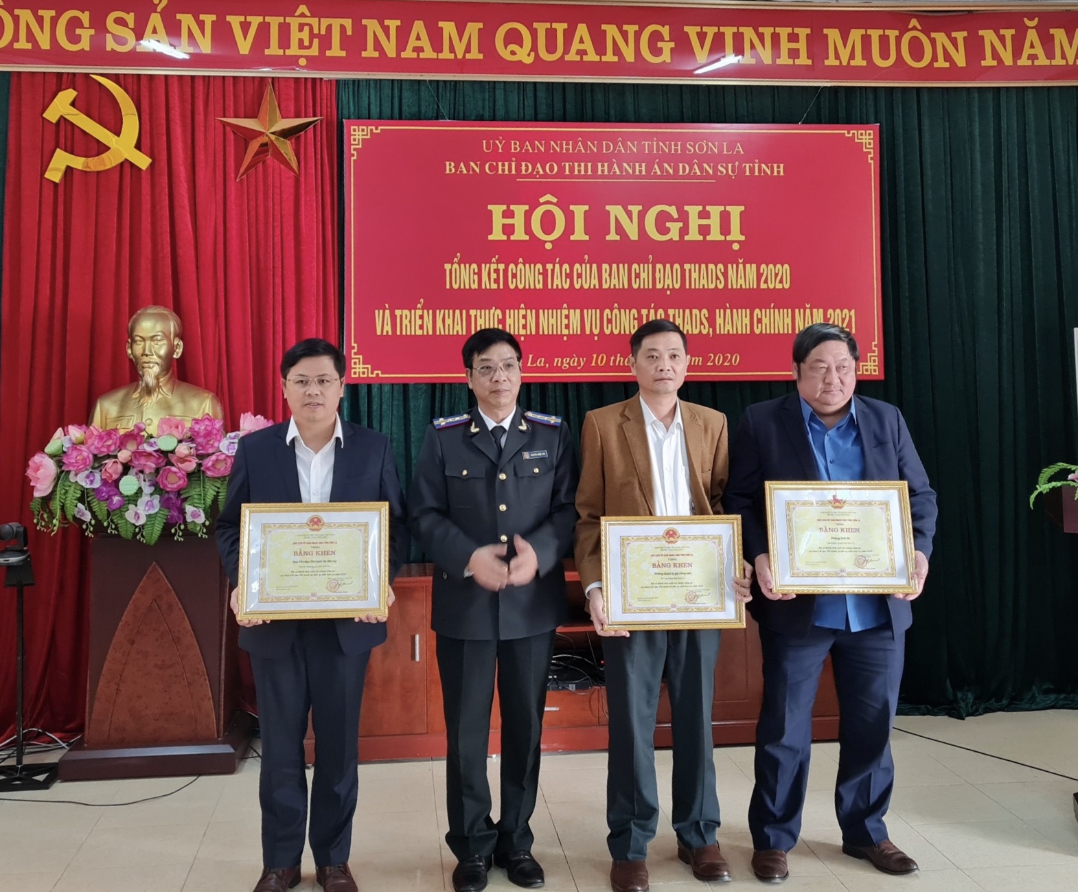 Ban Chỉ đạo Thi hành án dân sự tỉnh Sơn La tổ chức Hội nghị tổng kết công tác của Ban Chỉ đạo Thi hành án dân sự năm 2020 và triển khai thực hiện nhiệm vụ công tác THADS, hành chính năm 2021